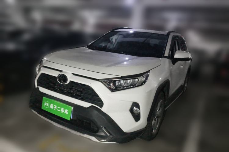 Used Toyota RAV4 2020 2.0L CVT Two-Wheel Drive Fashion PLUS Edition Guazi used car, China used car export, Used car for sale, Used  cars, Cheapest cars for sale