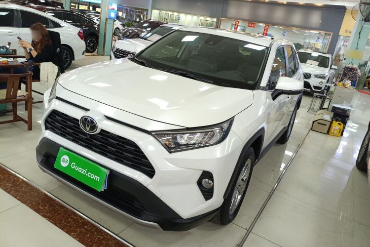 Used Toyota RAV4 2020 2.0L CVT Two-Wheel Drive Fashion PLUS Edition Guazi used car, China used car export, Used car for sale, Used  cars, Cheapest cars for sale