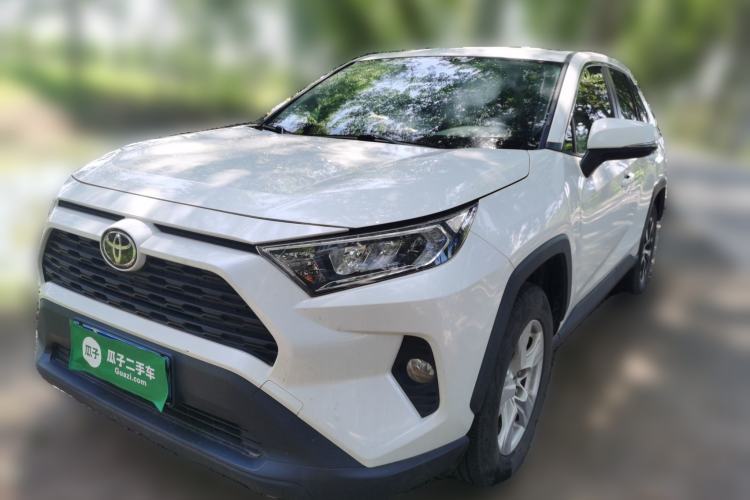 Used Toyota RAV4 2020 2.0L CVT Two-Wheel Drive Urban Edition Guazi used car, China used car export, Used car for sale, Used Toyota cars, Cheapest cars for sale