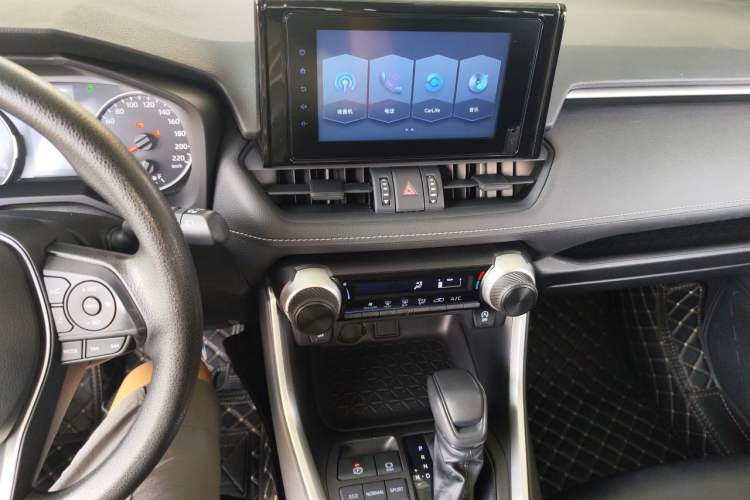Used Toyota RAV4 2021 2.0L CVT Two-Wheel Drive Urban Edition Audio And AC Panel