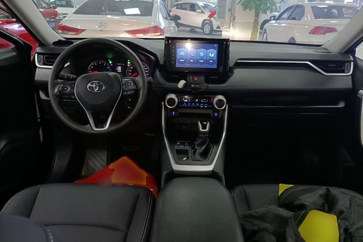 Used Toyota RAV4 2021 2.0L CVT Two-Wheel Drive Urban Edition Center Console