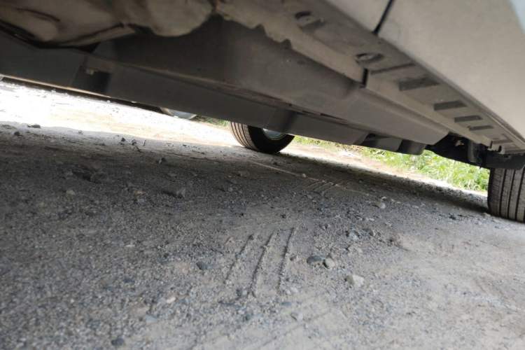 Used Toyota RAV4 2021 Dual-Engine 2.5L E-CVT Two-Wheel Drive Elite Edition Chassis Front Left