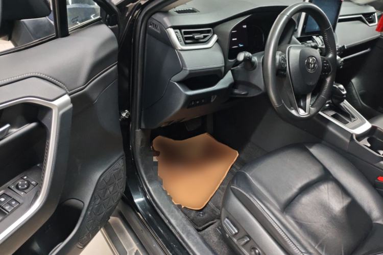Used Toyota RAV4 2021 2.0L CVT Two-Wheel Drive Fashion PLUS Edition Driver Seat