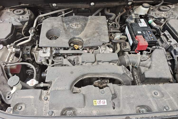 Used Toyota RAV4 2021 2.0L CVT Two-Wheel Drive Fashion PLUS Edition Engine Bay