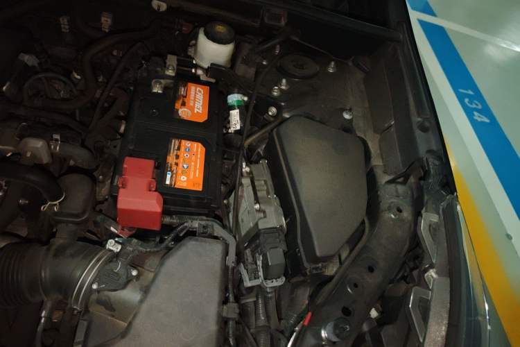 Used Toyota RAV4 2021 2.0L CVT 4x4 Trend Edition Engine Bay Left
