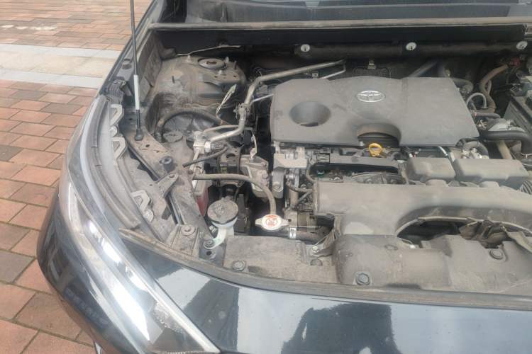 Used Toyota RAV4 2021 2.0L CVT Two-Wheel Drive Urban Edition Engine Bay Right