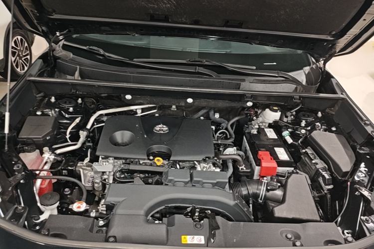 Used Toyota RAV4 2021 2.0L CVT Two-Wheel Drive Fashion PLUS Edition Engine Bay