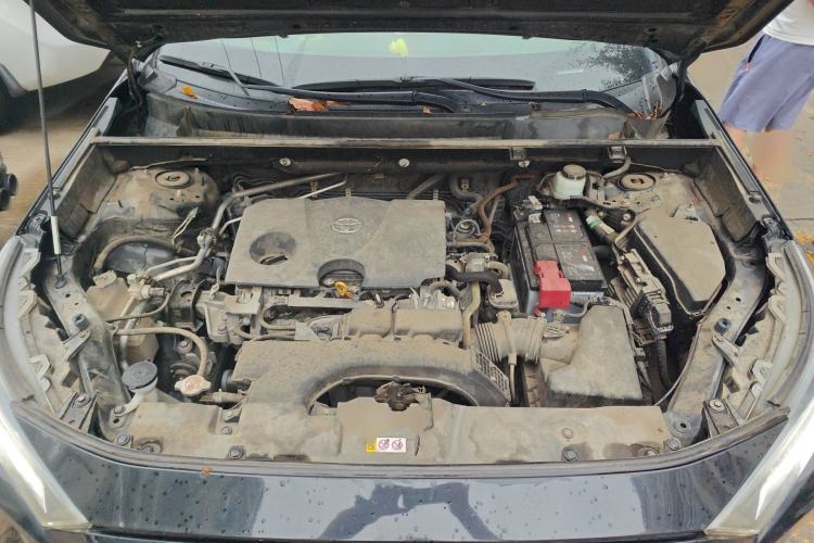 Used Toyota RAV4 2021 2.0L CVT Two-Wheel Drive Fashion Edition Engine Bay