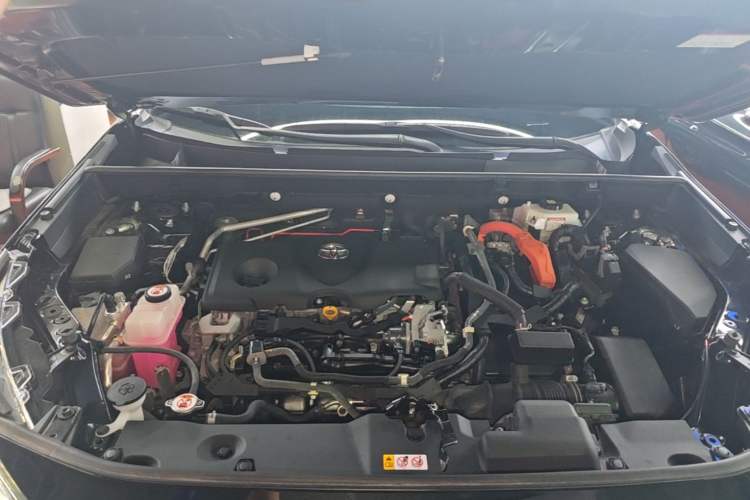 Used Toyota RAV4 2021 Revised Version Dual-Motor Hybrid 2.5L E-CVT 4x4 Elite PLUS Edition Engine Bay