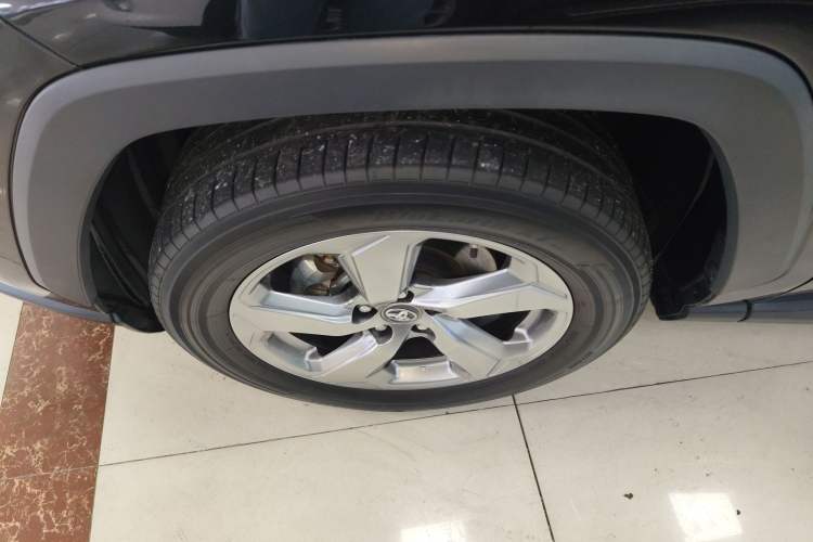Used Toyota RAV4 2021 2.0L CVT Two-Wheel Drive Fashion Edition Exterior 1