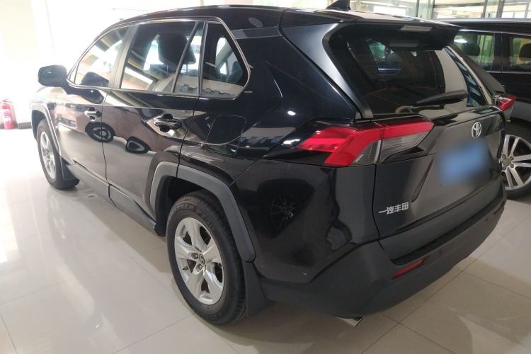 Used Toyota RAV4 2021 2.0L CVT Two-Wheel Drive Urban Edition Exterior 2