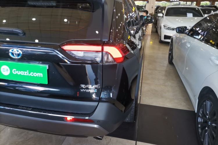 Used Toyota RAV4 2021 Revised Version Dual-Motor Hybrid 2.5L E-CVT 4x4 Elite PLUS Edition Exterior 3