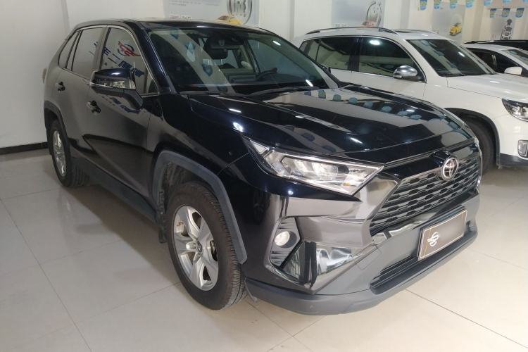 Used Toyota RAV4 2021 2.0L CVT Two-Wheel Drive Urban Edition Exterior 4