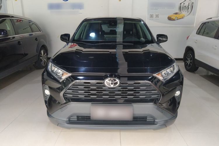 Used Toyota RAV4 2021 2.0L CVT Two-Wheel Drive Urban Edition Exterior 5