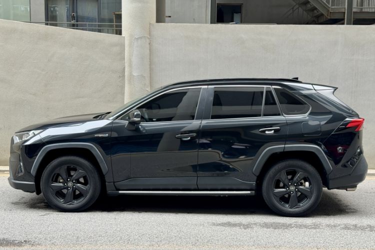 Used Toyota RAV4 2021 Revised Version Dual-Motor Hybrid 2.5L E-CVT 4x4 Elite PLUS Edition Exterior 5