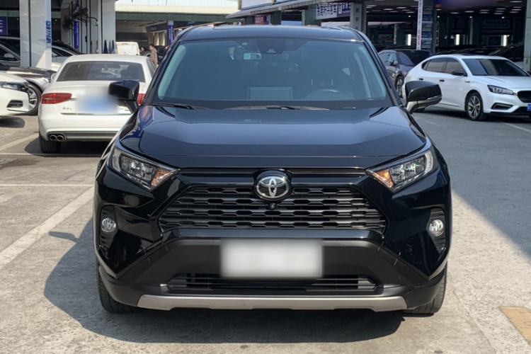 Used Toyota RAV4 2021 2.0L CVT Two-Wheel Drive Fashion Edition Exterior 6