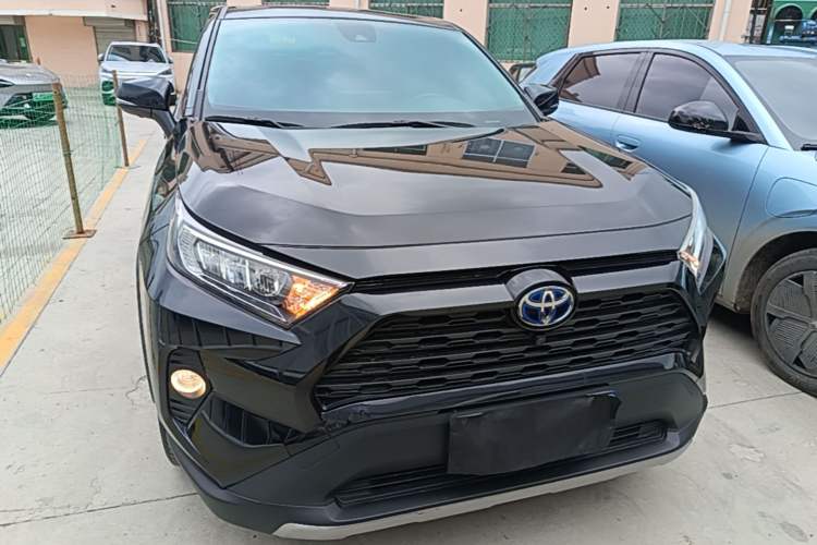 Used Toyota RAV4 2021 Revised Version Dual-Motor Hybrid 2.5L E-CVT 4x4 Elite PLUS Edition Front