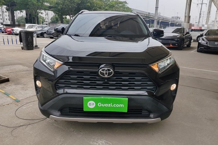 Used Toyota RAV4 2021 2.0L CVT Two-Wheel Drive Fashion Edition Front