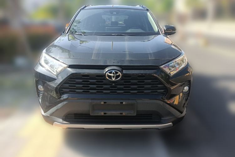 Used Toyota RAV4 2021 2.0L CVT Two-Wheel Drive Fashion PLUS Edition Front