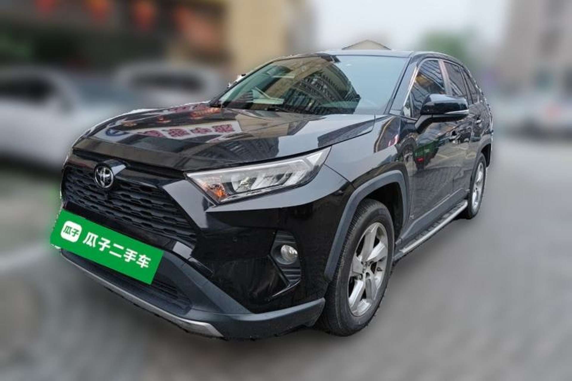 Used Toyota RAV4 2021 2.0L CVT Two-Wheel Drive Fashion PLUS Edition Front Left 45 Deg