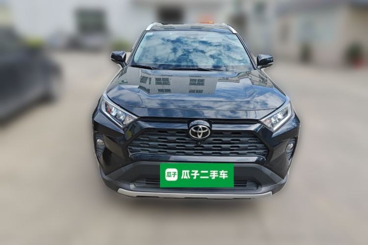 Used Toyota RAV4 2021 2.0L CVT Two-Wheel Drive Fashion Edition Front