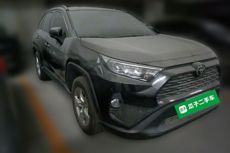 Used Toyota RAV4 2021 2.0L CVT Two-Wheel Drive Urban Edition Front Right 45 Deg