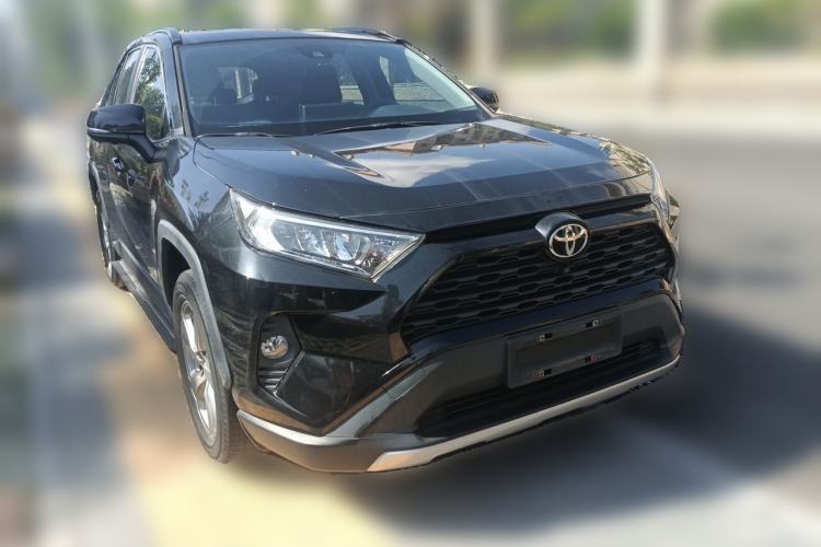 Used Toyota RAV4 2021 2.0L CVT Two-Wheel Drive Fashion PLUS Edition Front Right 45 Deg