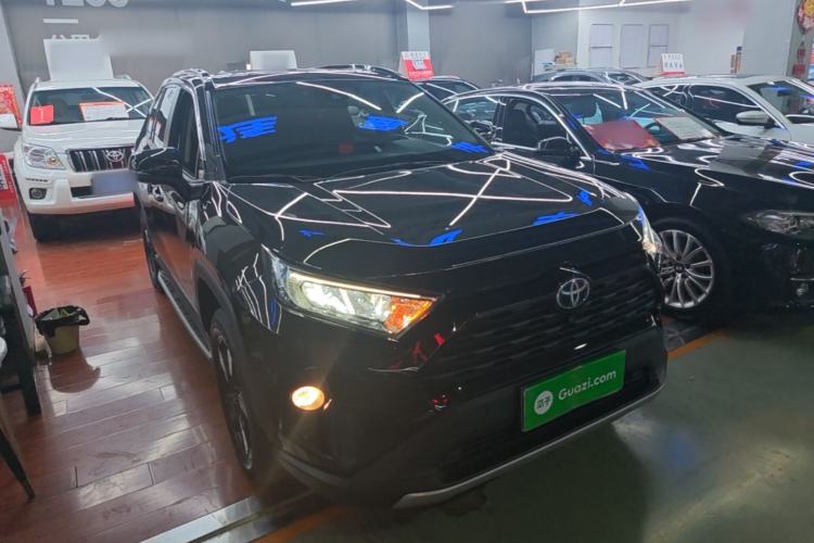 Used Toyota RAV4 2021 Revised Version Dual-Motor Hybrid 2.5L E-CVT 4x4 Elite PLUS Edition Front Right 45 Deg
