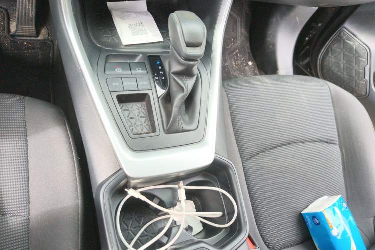 Used Toyota RAV4 2021 2.0L CVT Two-Wheel Drive Urban Edition Gear Lever