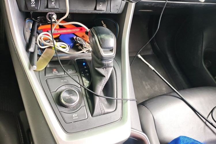 Used Toyota RAV4 2021 Dual-Engine 2.5L E-CVT Four-Wheel Drive Elite PLUS Edition Gear Lever