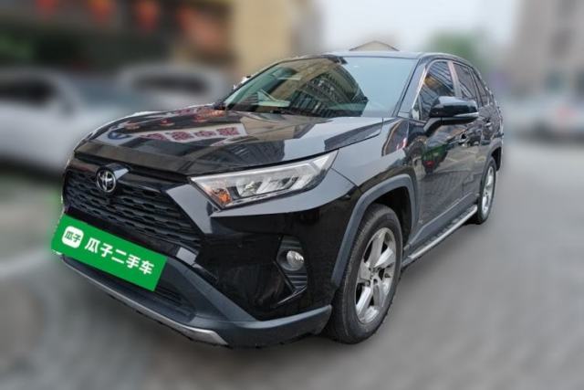 Used Toyota RAV4 2021 2.0L CVT Two-Wheel Drive Fashion PLUS Edition