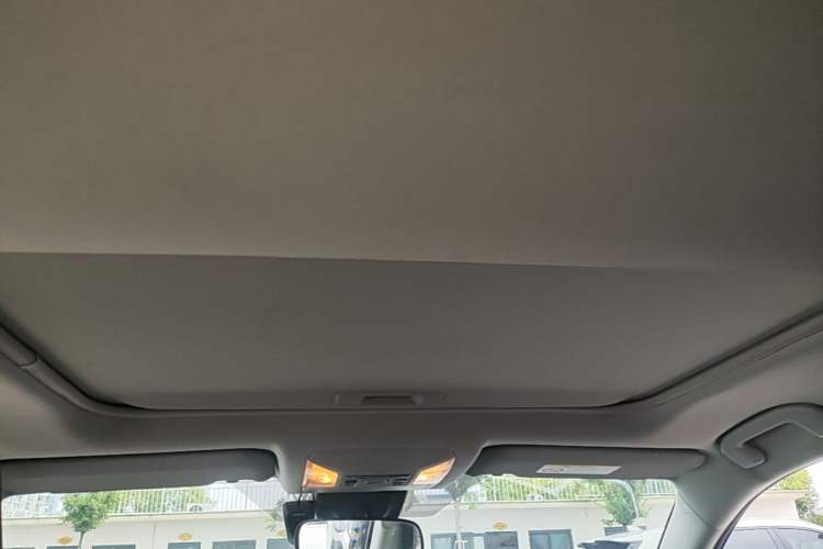 Used Toyota RAV4 2021 2.0L CVT Two-Wheel Drive Fashion PLUS Edition Headliner