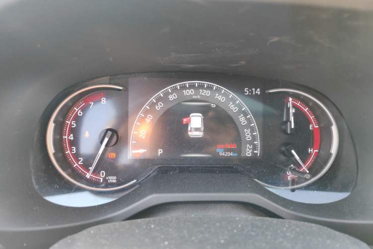 Used Toyota RAV4 2021 2.0L CVT Two-Wheel Drive Fashion Edition Instrument Cluster