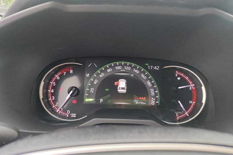 Used Toyota RAV4 2021 2.0L CVT Two-Wheel Drive Fashion PLUS Edition Instrument Cluster