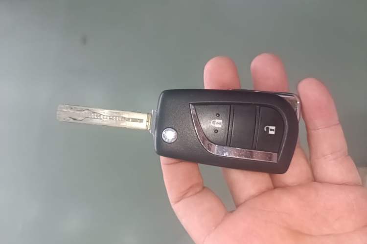 Used Toyota RAV4 2021 2.0L CVT Two-Wheel Drive Urban Edition Interior 1