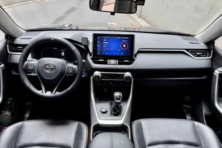 Used Toyota RAV4 2021 Revised Version Dual-Motor Hybrid 2.5L E-CVT 4x4 Elite PLUS Edition Interior 2