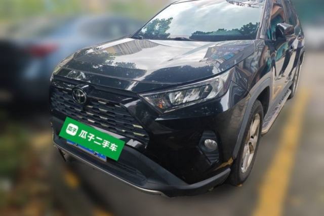 Used Toyota RAV4 2021 2.0L CVT Two-Wheel Drive Fashion Edition