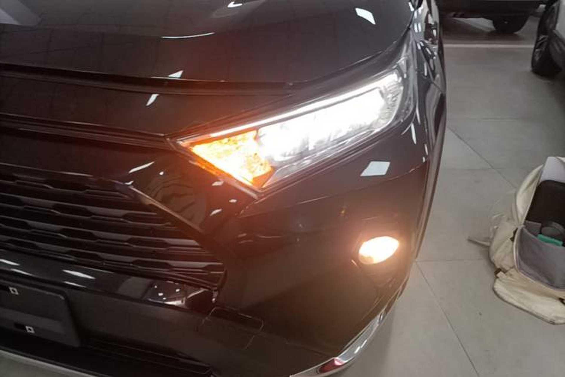 Used Toyota RAV4 2021 2.0L CVT Two-Wheel Drive Urban Edition Left Front Headlight