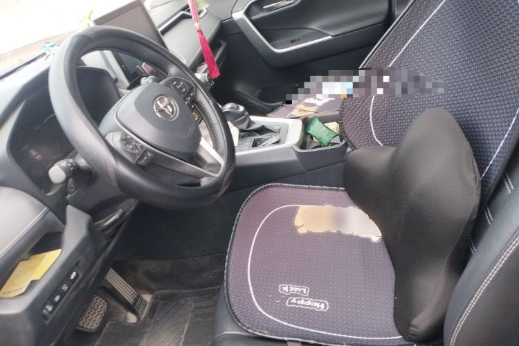 Used Toyota RAV4 2021 2.0L CVT Two-Wheel Drive Fashion PLUS Edition Left Front Seat