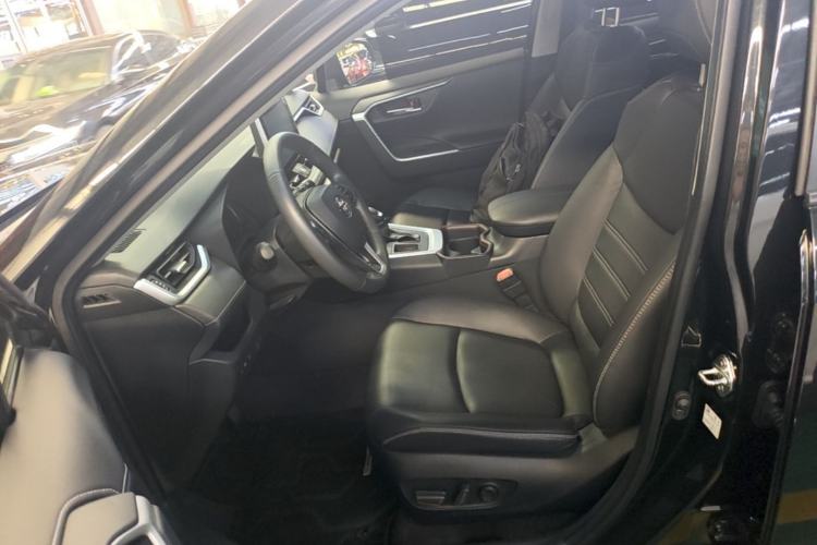 Used Toyota RAV4 2021 2.0L CVT Two-Wheel Drive Fashion PLUS Edition Left Front Seat