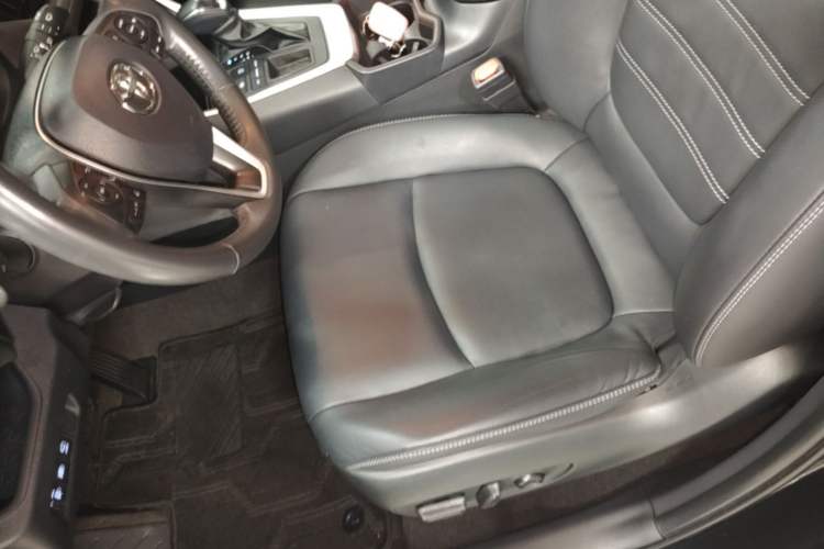 Used Toyota RAV4 2021 2.0L CVT Two-Wheel Drive Fashion PLUS Edition Left Front Seat