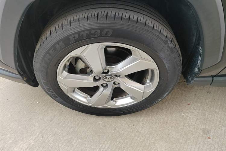 Used Toyota RAV4 2021 2.0L CVT Two-Wheel Drive Fashion Edition Left Front Wheel Hub