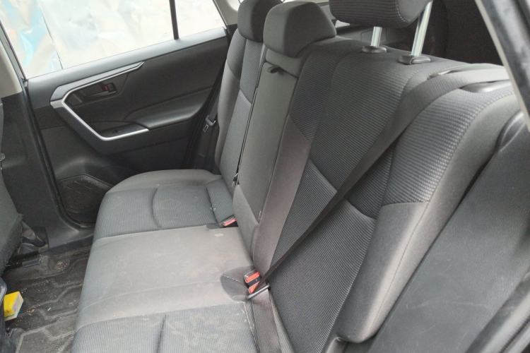 Used Toyota RAV4 2021 2.0L CVT Two-Wheel Drive Urban Edition Left Rear Seat