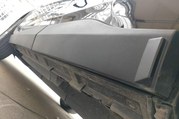 Used Toyota RAV4 2021 2.0L CVT Two-Wheel Drive Fashion Edition Left Side Sill