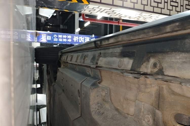 Used Toyota RAV4 2021 2.0L CVT Two-Wheel Drive Fashion PLUS Edition Left Side Sill