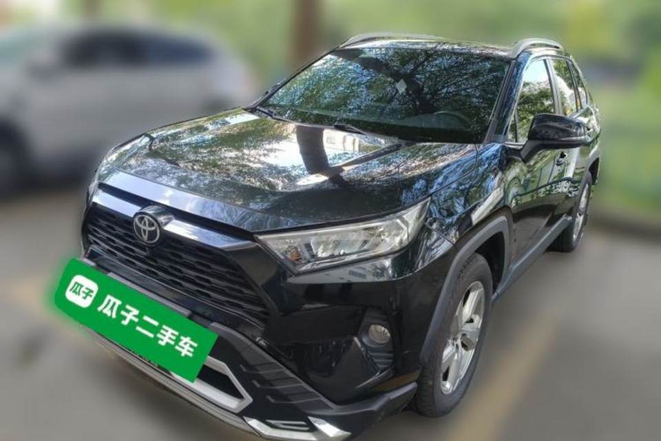 Toyota RAV4 2021