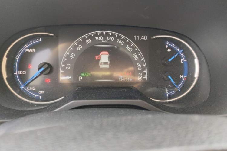 Used Toyota RAV4 2021 Dual-Engine 2.5L E-CVT Two-Wheel Drive Elite Edition Odometer Close Up
