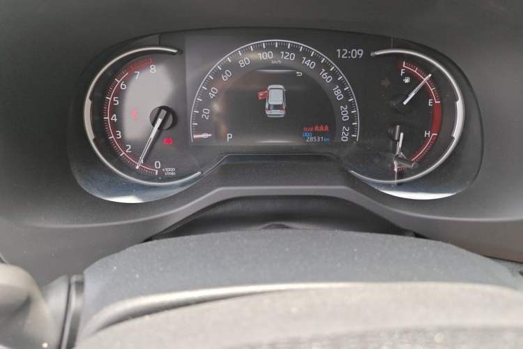 Used Toyota RAV4 2021 2.0L CVT 4x4 Style PLUS Edition Odometer Close Up