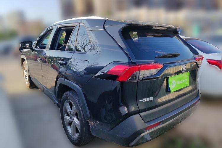 Used Toyota RAV4 2021 2.0L CVT Two-Wheel Drive Fashion Edition Rear Left 45 Deg