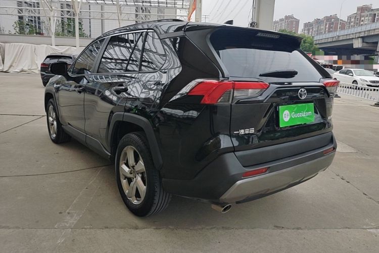 Used Toyota RAV4 2021 2.0L CVT Two-Wheel Drive Fashion Edition Rear Left 45 Deg
